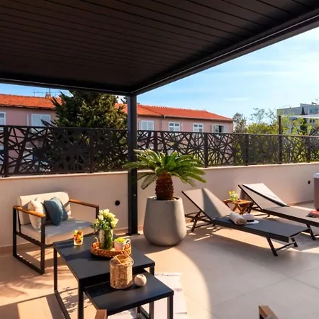아파트 Melisa Penthouse *