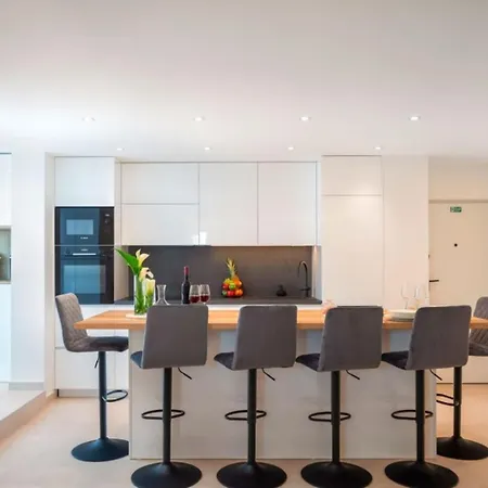 Melisa Penthouse 아파트
